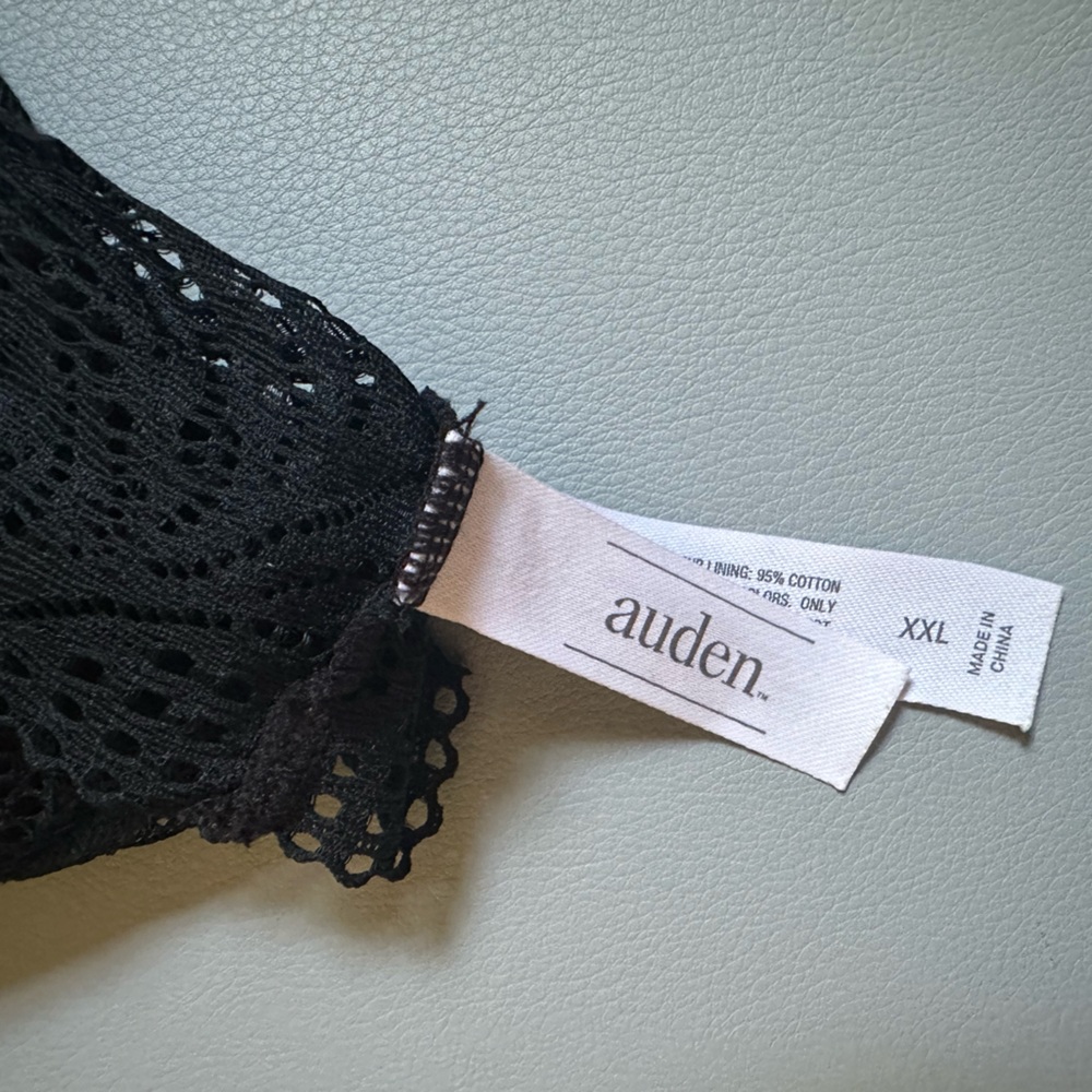Auden Black Lace Bralette - Picture 4 of 5